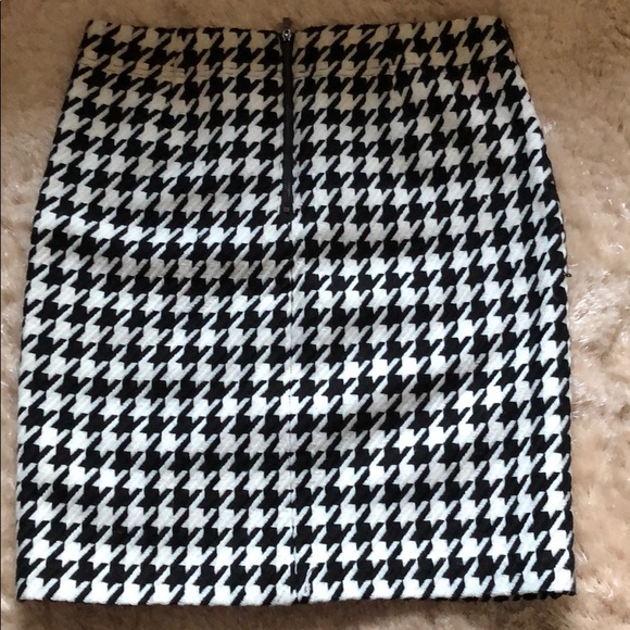 Laundry houndstooth skirt - Picture 2 of 4